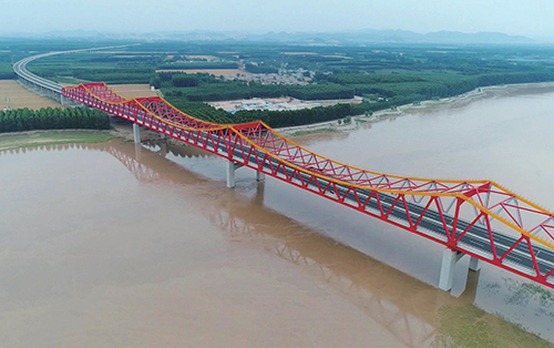 長清黃河公路大橋路面